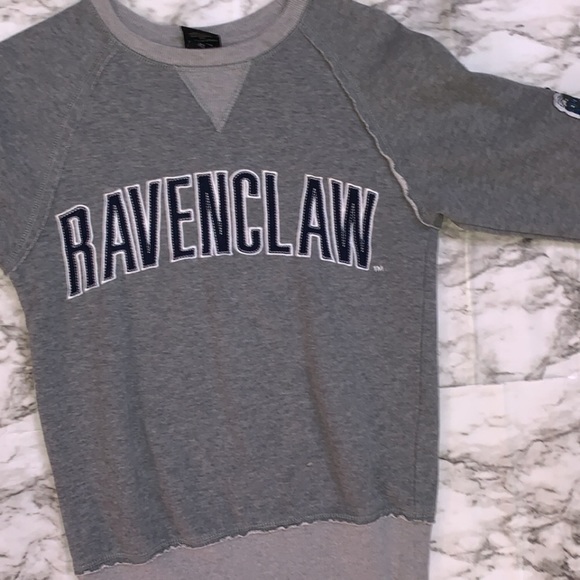 Sweatshirt - Picture 2 of 2